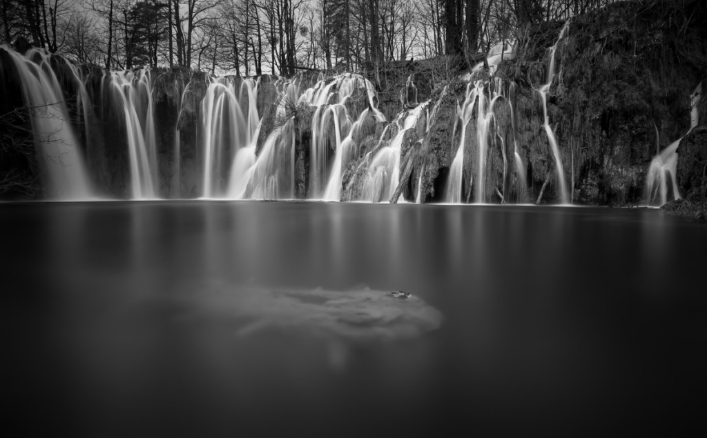 Waterfall, Long Exposure, Log, Wood, Forest, Lakes, National, Park, Croatia, Landscape, Photo, Photography, Print, Fine Art,